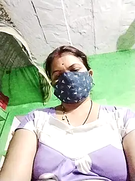 Snapshot of Rajnee33A chatting on 10/31/25, 07:59 Rajnee33A online show from 10/31/25, 07:59