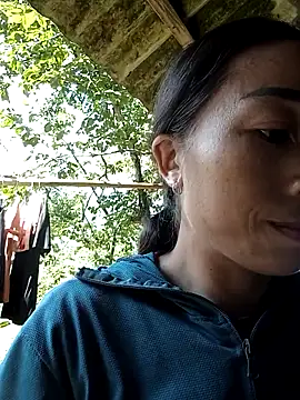 lucybaby00 online show from 09/20/25, 02:56