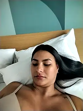 gabysanta  online show from 04/17/26, 03:37