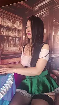 Snapshot of Aria_Bennett1 chatting on 09/27/25, 11:48 Aria Bennett1 online show from 09/27/25, 11:48