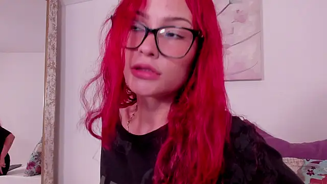 mae lyra online show from 03/31/26, 04:40