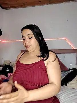 Anahibella online show from 12/17/25, 06:19