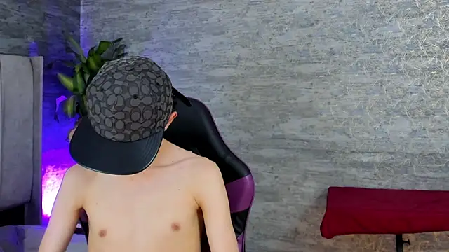 ArthurCox online show from 11/14/25, 05:33