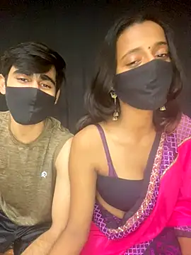 Snapshot of Joy_Love_Roxie chatting on 11/10/25, 07:57 Joy Love Roxie online show from 11/10/25, 07:57