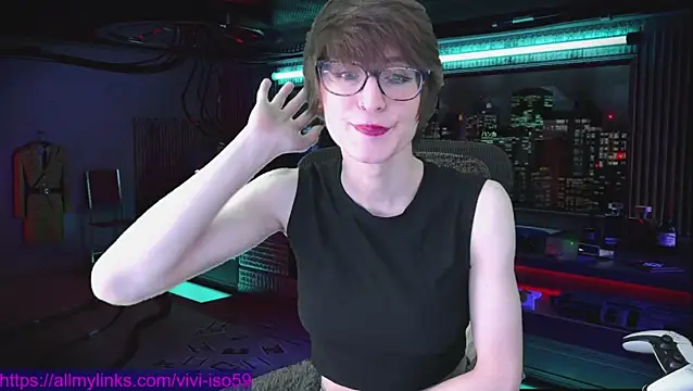 Snapshot of vivi-iso59 chatting on 02/14/26, 03:03 vivi-iso59 online show from 02/14/26, 03:03