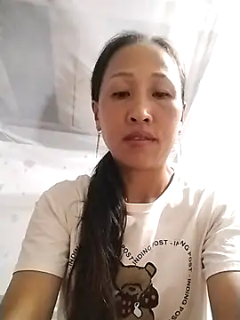 Snapshot of cute_love00 chatting on 09/24/25, 10:46 cute love00 online show from 09/24/25, 10:46