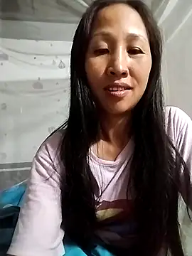 Snapshot of cute_love00 chatting on 10/31/25, 06:58 cute love00 online show from 10/31/25, 06:58