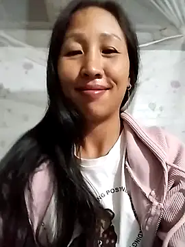 Snapshot of cute_love00 chatting on 11/16/25, 10:59 cute love00 online show from 11/16/25, 10:59