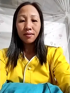 Snapshot of cute_love00 chatting on 11/26/25, 10:55 cute love00 online show from 11/26/25, 10:55