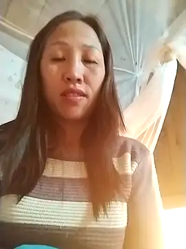 Snapshot of cute_love00 chatting on 11/29/25, 09:29 cute love00 online show from 11/29/25, 09:29