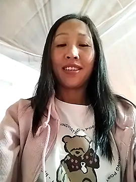 Snapshot of cute_love00 chatting on 12/05/25, 12:47 cute love00 online show from 12/05/25, 12:47