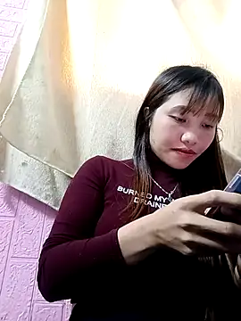 Snapshot of adbosa_00 chatting on 12/21/25, 03:57 adbosa 00 online show from 12/21/25, 03:57