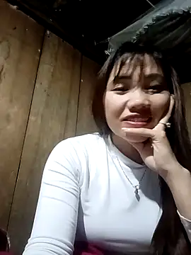 Snapshot of adbosa_00 chatting on 12/22/25, 05:43 adbosa 00 online show from 12/22/25, 05:43