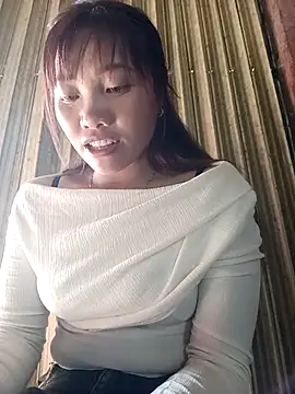 Snapshot of adbosa_00 chatting on 02/06/26, 06:51 adbosa 00 online show from 02/06/26, 06:51