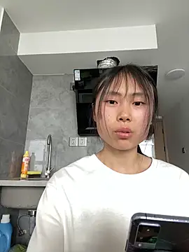 Snapshot of xiaoya8866 chatting on 05/30/26, 05:26 xiaoya8866 online show from 05/30/26, 05:26