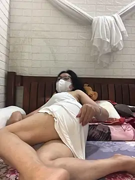 Snapshot of Vitamin_sexy chatting on 12/17/25, 02:01 Vitamin sexy online show from 12/17/25, 02:01