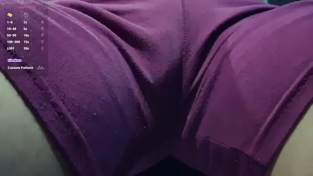 gigifontaine   online show from 09/12/25, 05:02