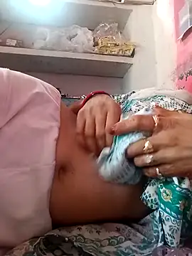 SpicyRoshni online show from 05/04/26, 07:26