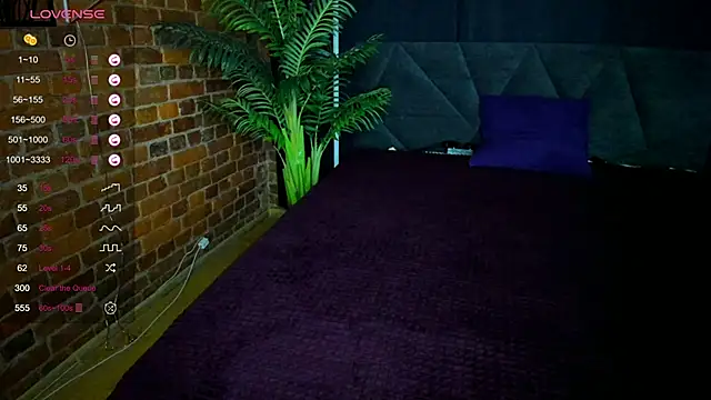 Cutiee Alicee online show from 11/19/25, 08:53