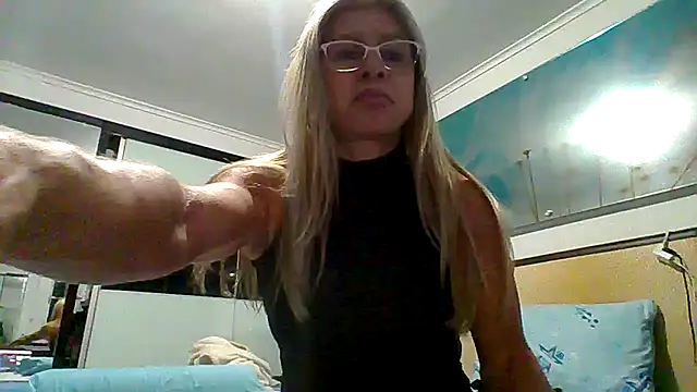 Mirianzapata 1 online show from 11/28/25, 10:45