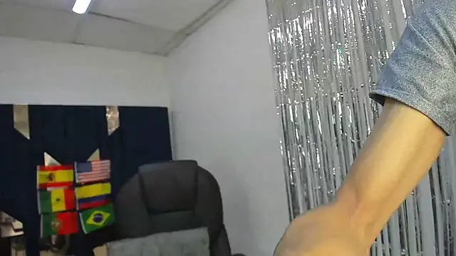 Aisha hotts777 online show from 07/18/26, 06:23