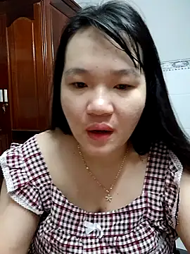 Snapshot of _Babyrose_ chatting on 09/25/25, 07:06  Babyrose  online show from 09/25/25, 07:06