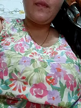  Babyrose  online show from 11/21/25, 02:27