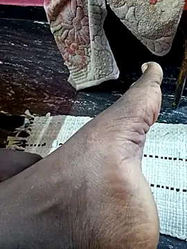 dolphiinn online show from 11/24/25, 01:05