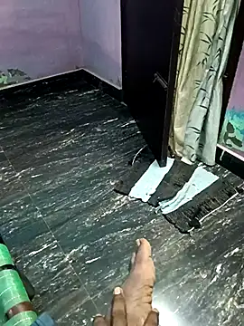 dolphiinn online show from 11/26/25, 02:18