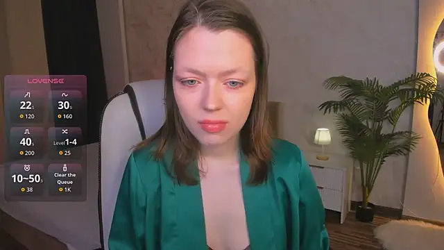 Lunar Lily online show from 02/13/26, 06:09