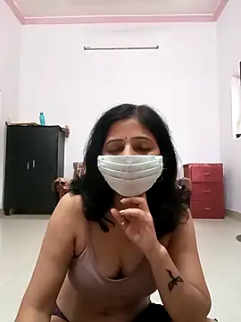 Snapshot of BITEXBABYlove chatting on 10/08/25, 02:20 BITEXBABYlove online show from 10/08/25, 02:20