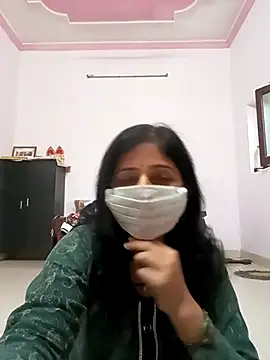 Snapshot of BITEXBABYlove chatting on 11/13/25, 02:43 BITEXBABYlove online show from 11/13/25, 02:43