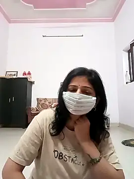 Snapshot of BITEXBABYlove chatting on 11/18/25, 02:39 BITEXBABYlove online show from 11/18/25, 02:39