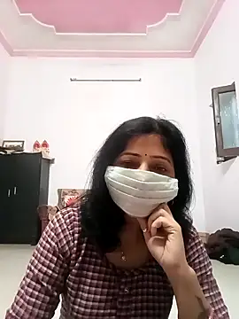 Snapshot of BITEXBABYlove chatting on 12/14/25, 02:06 BITEXBABYlove online show from 12/14/25, 02:06