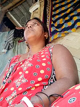 Hot-Show2 online show from 02/11/26, 05:23