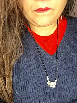 indian-hotmilfs online show from 01/11/26, 04:12