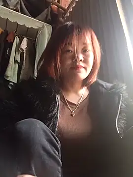 Snapshot of sukabae00 chatting on 02/05/26, 03:00 sukabae00 online show from 02/05/26, 03:00