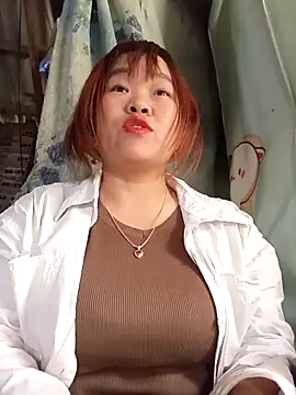 Snapshot of sukabae00 chatting on 02/15/26, 08:35 sukabae00 online show from 02/15/26, 08:35