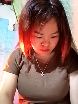 Snapshot of sukabae00 chatting on 02/19/26, 06:59 sukabae00 online show from 02/19/26, 06:59