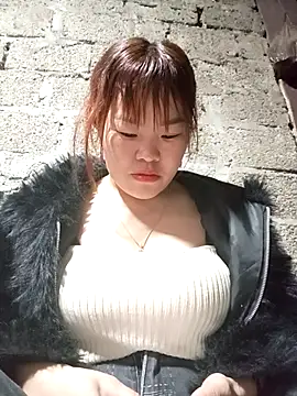 Snapshot of sukabae00 chatting on 02/21/26, 01:39 sukabae00 online show from 02/21/26, 01:39