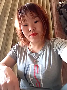 Snapshot of sukabae00 chatting on 02/26/26, 03:27 sukabae00 online show from 02/26/26, 03:27