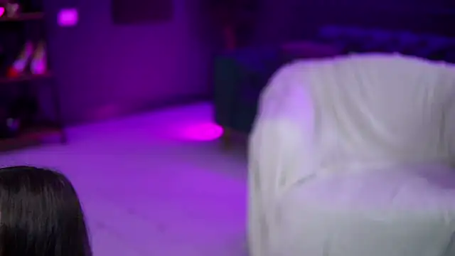 SiennaRuh online show from 10/27/25, 11:14