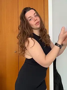 TenderLaGlamor online show from 03/07/26, 03:31