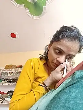 Snapshot of Sonam_dhakad chatting on 09/23/25, 05:43 Sonam dhakad online show from 09/23/25, 05:43