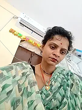 Snapshot of Sonam_dhakad chatting on 11/01/25, 07:54 Sonam dhakad online show from 11/01/25, 07:54