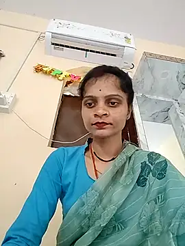 Snapshot of Sonam_dhakad chatting on 11/02/25, 04:59 Sonam dhakad online show from 11/02/25, 04:59