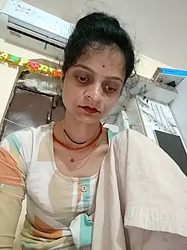 Snapshot of Sonam_dhakad chatting on 11/03/25, 06:09 Sonam dhakad online show from 11/03/25, 06:09