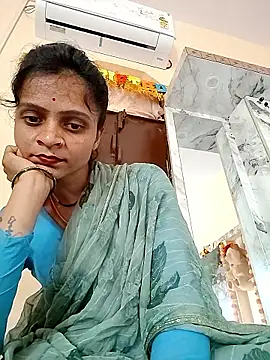 Snapshot of Sonam_dhakad chatting on 11/05/25, 06:24 Sonam dhakad online show from 11/05/25, 06:24