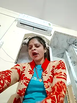 Snapshot of Sonam_dhakad chatting on 11/23/25, 11:04 Sonam dhakad online show from 11/23/25, 11:04