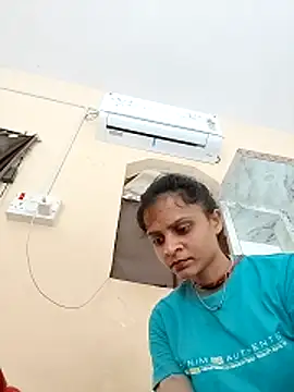 Snapshot of Sonam_dhakad chatting on 12/03/25, 09:07 Sonam dhakad online show from 12/03/25, 09:07